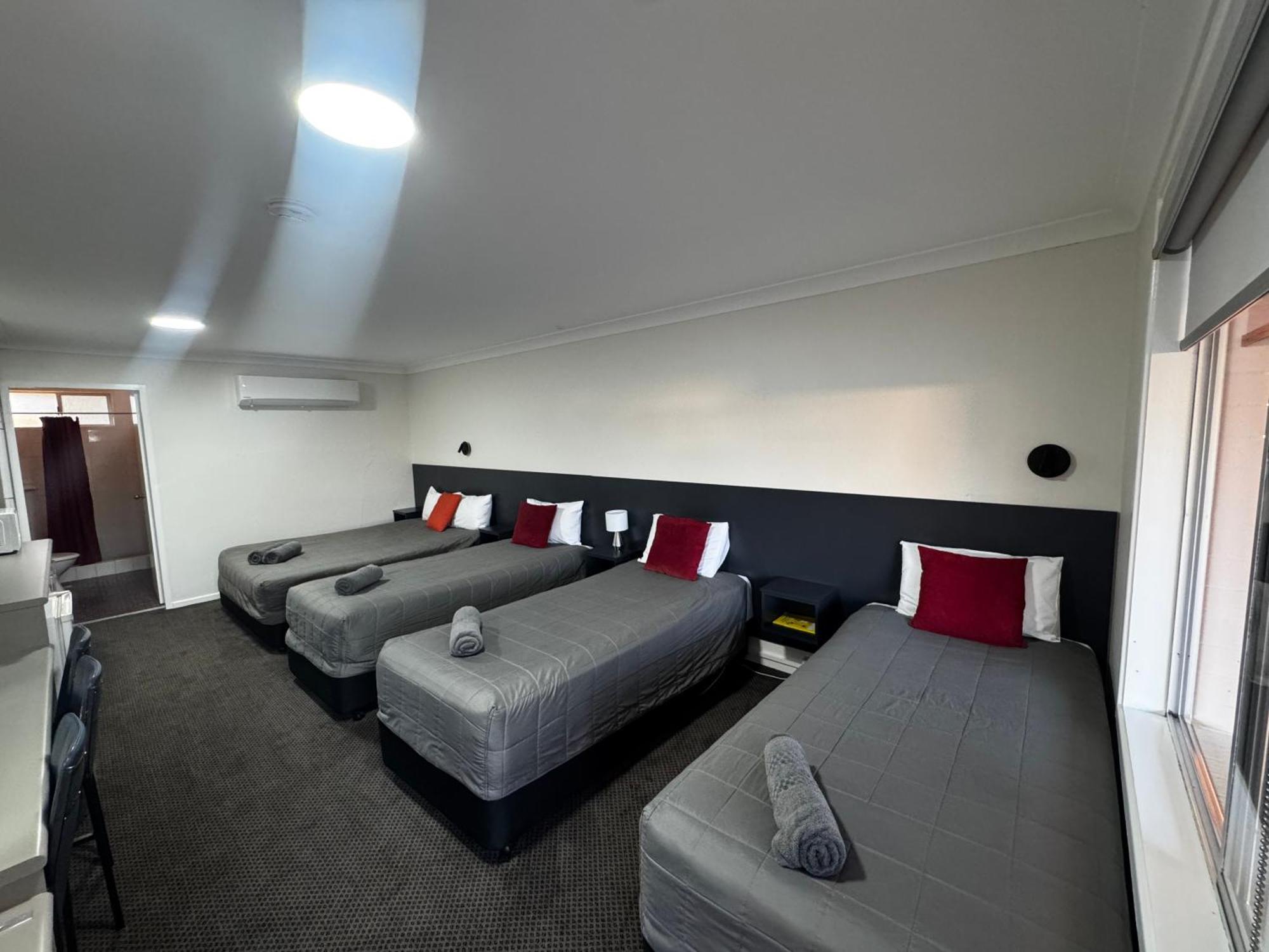 Altona Motel Uralla Kültér fotó